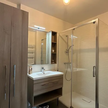 Apartamento Le Rivage-t3 Vue Mer-50m De La Mer-piscine-parking-wifi Hyères